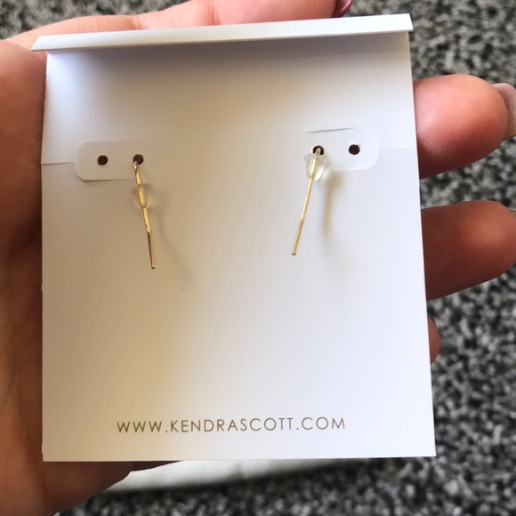 Kendra Scott Gold MOP Tulip Drop Earrings - Picture 5 of 6